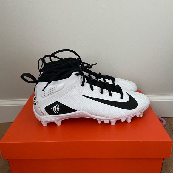 Nike Alpha Hurricane 7 Varsity Lax Cleats. - Picture 3 of 4